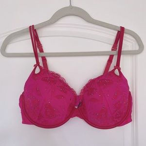 Gorgeous Victoria’s Secret bra 38c